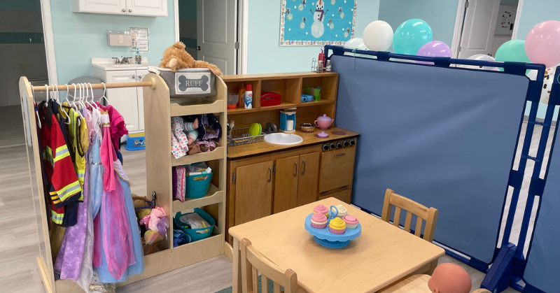 PreK-4 Dress up + Play Kitchen